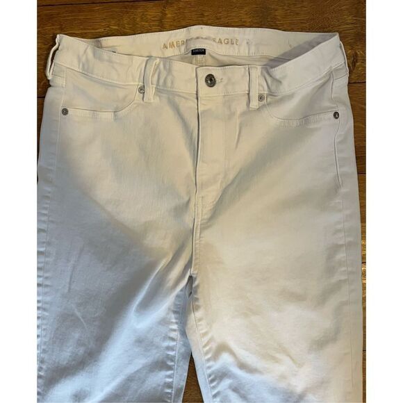 American Eagle Women's 14 Regular Stretch White Flared Leg Wide Jeans Slit - Picture 2 of 9